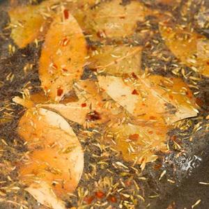 Cách làm thịt đùi heo ngâm mắm