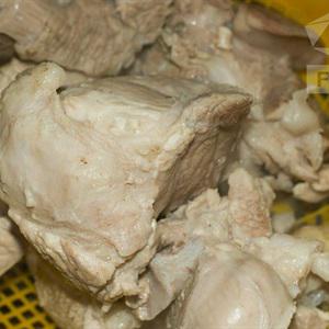 Cách làm thịt đùi heo ngâm mắm