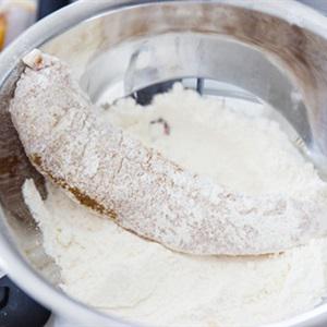 Cách làm thịt gà chiên dừa nạo