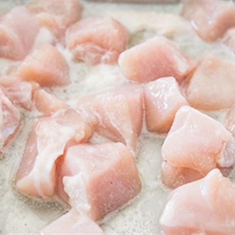 Cách làm thịt gà chiên mè