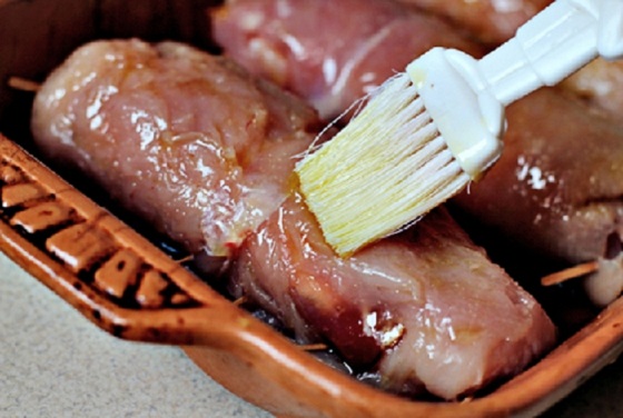 Thịt gà cuộn phô mai đầy hấp dẫn và lôi cuốn