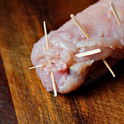 Cách làm thịt gà cuộn phô mai