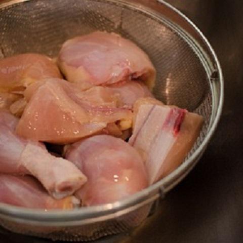 Cách làm thịt gà hầm cay kiểu Hàn