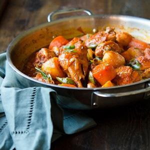 Cách làm thịt gà hầm cay kiểu Hàn