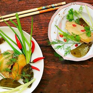 Cách làm thịt gà hấp muối
