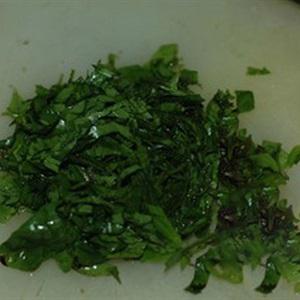 Cách làm thịt gà nướng húng quế