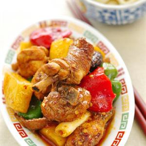 Cách làm thịt gà om khoai tây