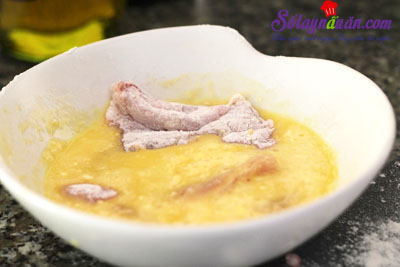 Thịt gà rán kiểu Nhật giòn rụm vàng ươm