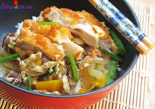 Thịt gà rán kiểu Nhật giòn rụm vàng ươm