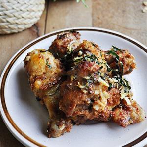 Cách làm thịt gà rang lá lốt