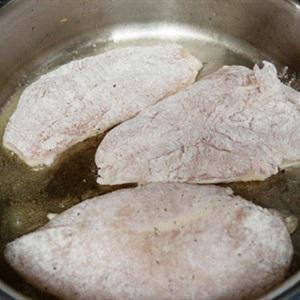 Cách làm thịt gà sốt nấm