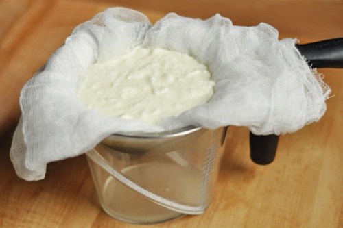 Thịt gà xào bắp cải đậu phụ chiên, đơn giản mà thơm ngon