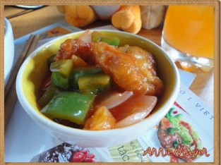 Thịt gà xào chua ngọt