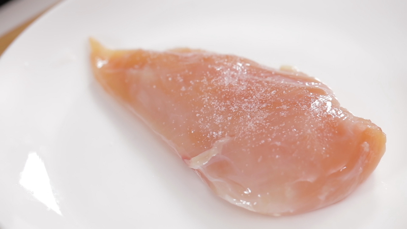 Thịt gà xào củ hoa ly và mướp độc đáo, thơm ngon