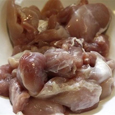 Cách làm thịt gà xào khoai tây chiên