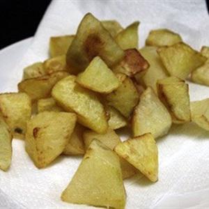 Cách làm thịt gà xào khoai tây chiên