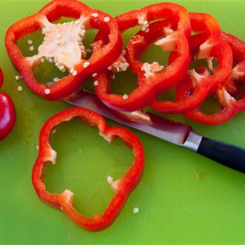 Cách làm thịt gà xào ớt chuông