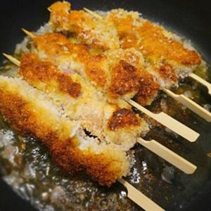 Cách làm thịt gà xiên tẩm bột nướng