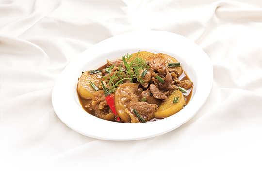 Thịt giò heo kho xá xị