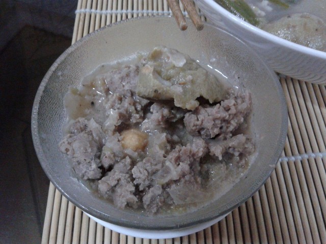 Thịt hấp quả sấu