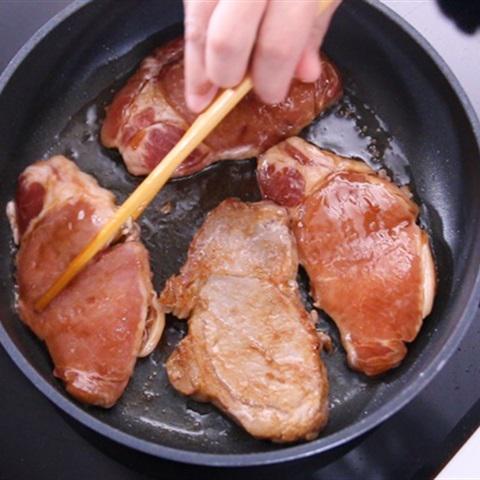 Cách làm thịt heo áp chảo dầu hào