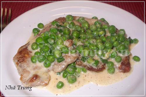 Thịt heo áp chảo xốt kem