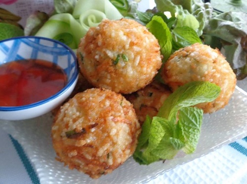 Thịt heo chiên cốm công thức mới giòn rụm, ăn là mê