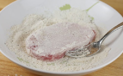 Thịt heo chiên nước mắm thấm vị, đưa cơm vèo vèo