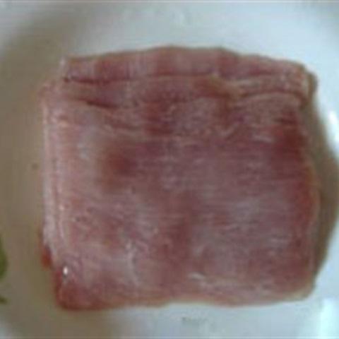 Cách làm thịt heo cuộn chuối chiên xù