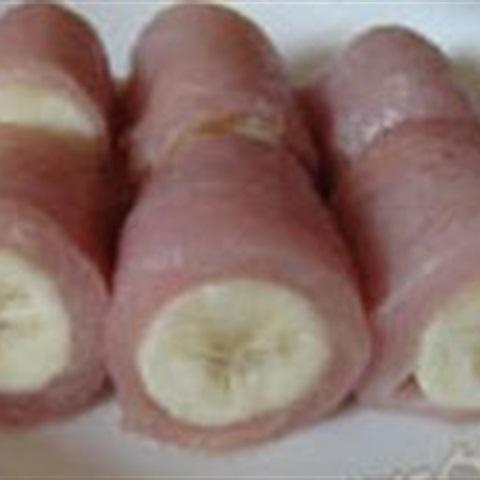 Cách làm thịt heo cuộn chuối chiên xù