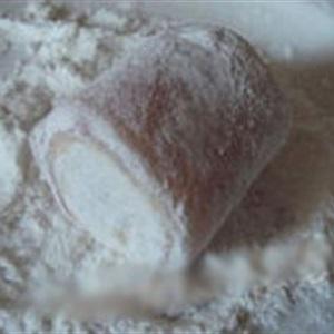 Cách làm thịt heo cuộn chuối chiên xù