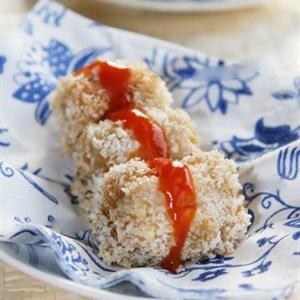 Cách làm thịt heo cuộn chuối chiên xù