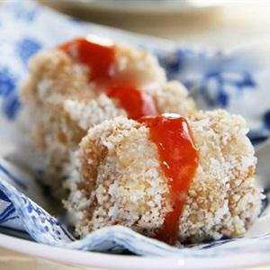 Cách làm thịt heo cuộn chuối chiên xù