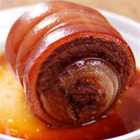 Cách làm thịt heo cuộn hấp