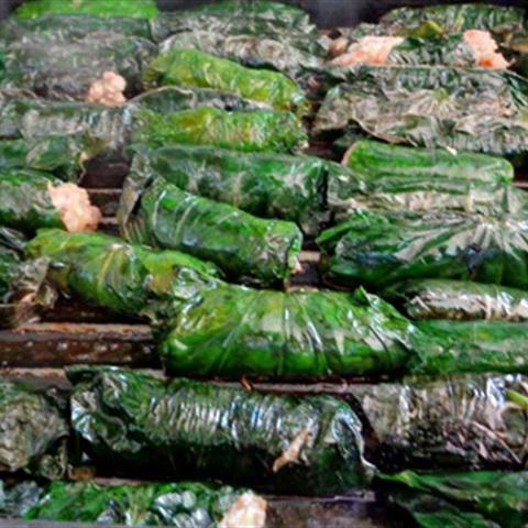 Cách làm thịt heo cuốn lá lốt