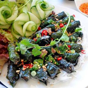 Cách làm thịt heo cuốn lá lốt