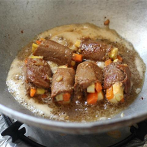 Cách làm thịt heo cuộn rau củ