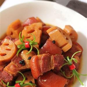 Cách làm thịt kho củ sen