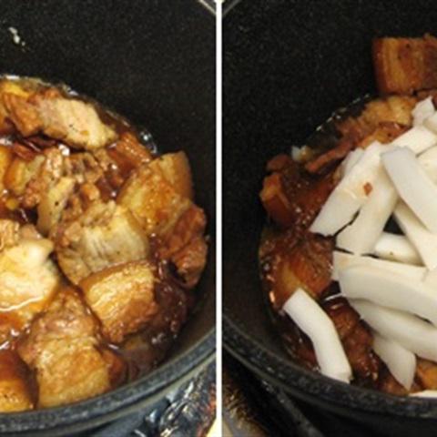 Cách làm thịt heo kho cùi dừa