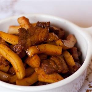 Cách làm thịt heo kho cùi dừa