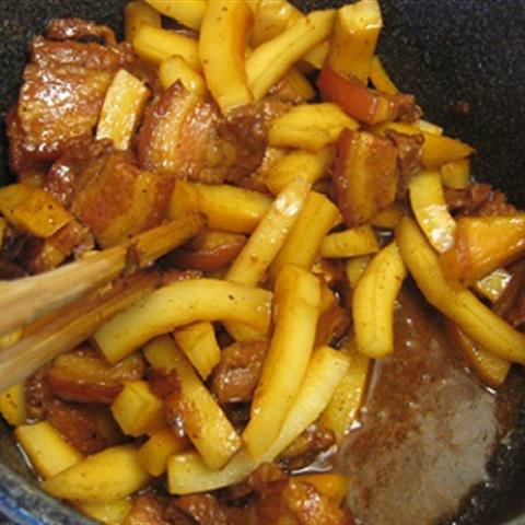 Cách làm thịt heo kho dừa