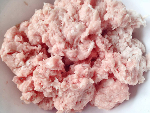 Thịt heo khô làm theo cách này thì đảm bảo ngon hơn cả thịt bò khô!