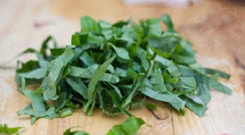 Thịt heo khô làm theo cách này thì đảm bảo ngon hơn cả thịt bò khô!