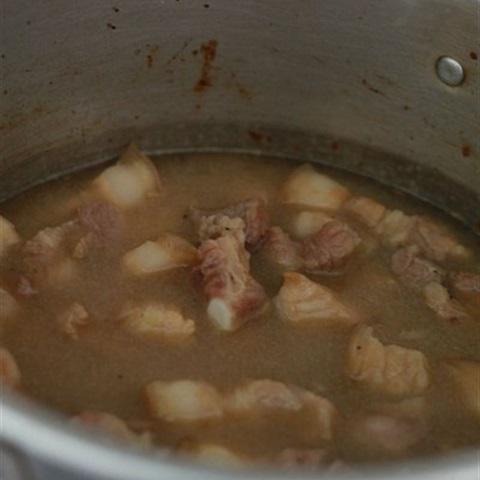 Cách làm thịt heo kho măng chua