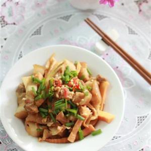 Cách làm thịt heo kho măng chua