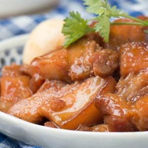 Cách làm thịt heo kho trứng cút