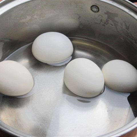 Cách làm thịt heo kho trứng gà