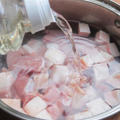 Cách làm thịt heo kho trứng gà