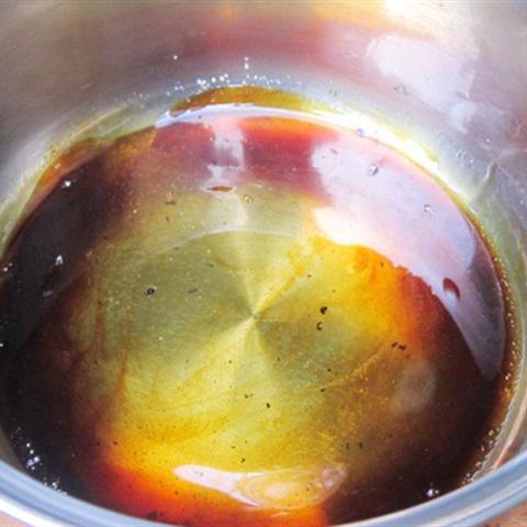 Cách làm thịt heo kho trứng gà