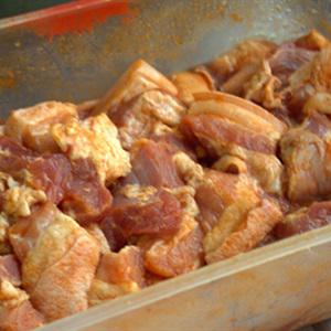 Cách làm thịt heo nướng ngũ vị hương